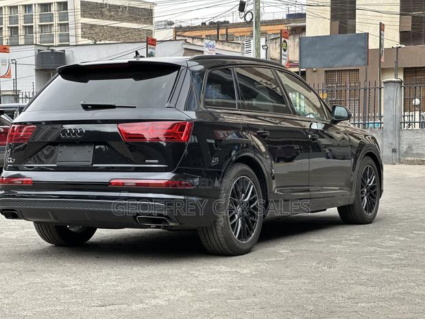 Audi Q7 55 Premium AWD quattro 2019 Black