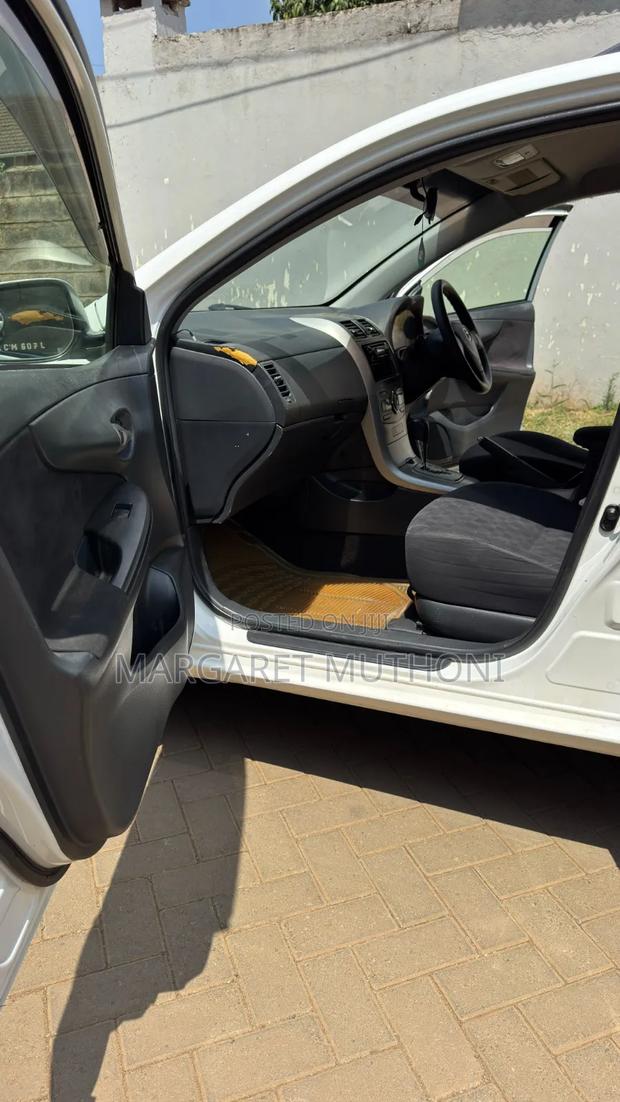 Toyota Corolla Fielder 2010 White