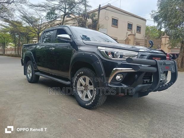 Toyota Hilux Revo Smart Cab Deisel 2.8 AWD 2018 Black