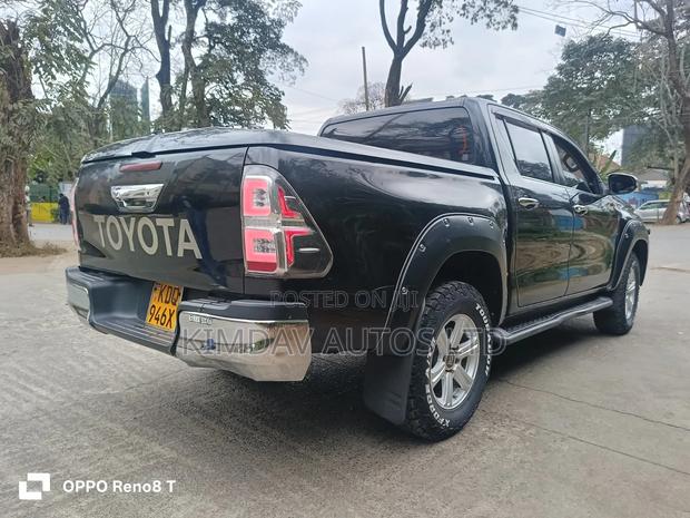 Toyota Hilux Revo Smart Cab Deisel 2.8 AWD 2018 Black