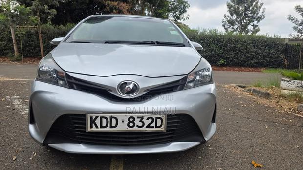 Toyota Vitz 2014