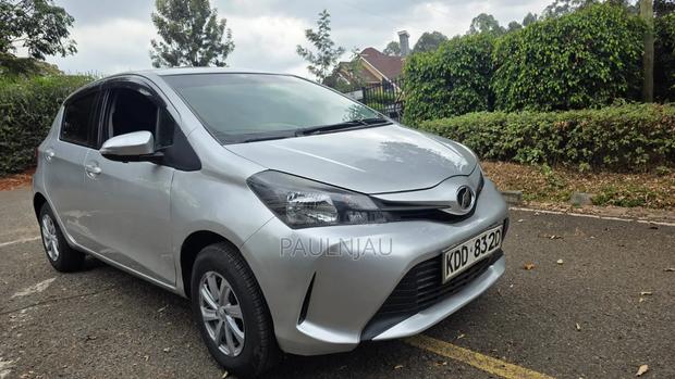 Toyota Vitz 2014