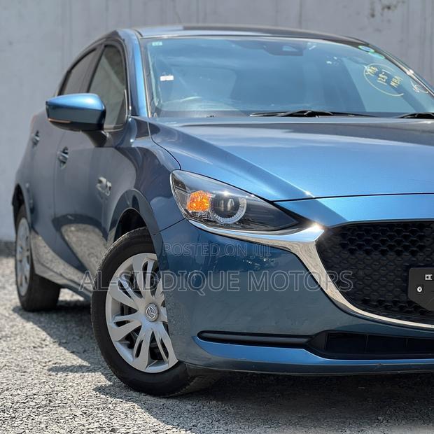 Mazda 2 2019 Blue