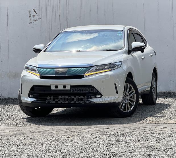 Toyota Harrier 2019 White
