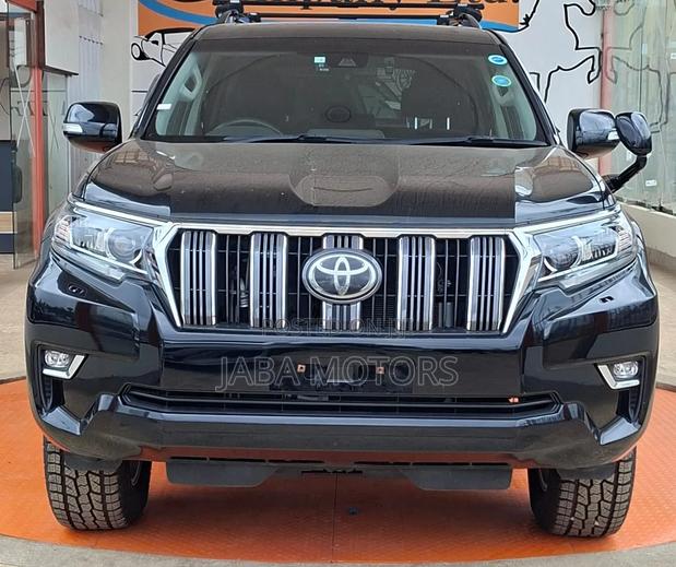 Toyota Land Cruiser Prado 2018 Black