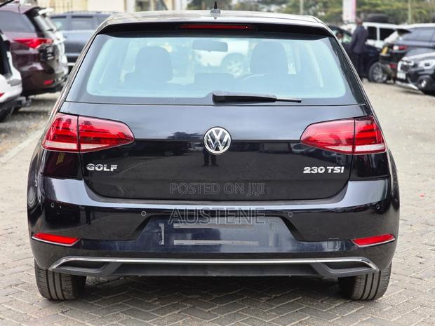 Volkswagen Golf 2018 Black