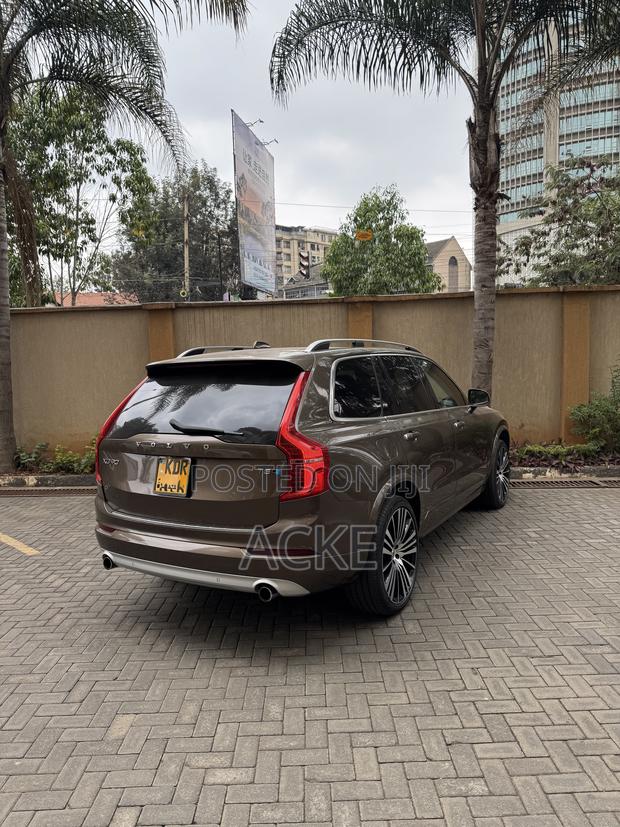 Volvo XC90 2018 Brown
