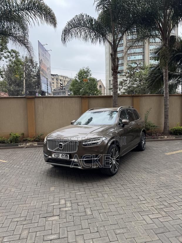 Volvo XC90 2018 Brown