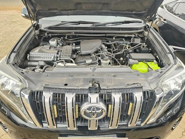 Toyota Land Cruiser Prado 2015 Black