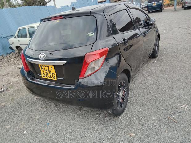 Toyota Vitz 2013 Black