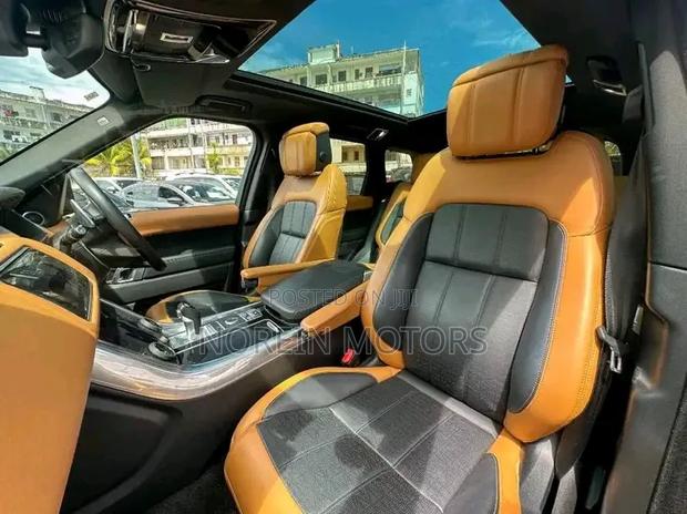 Land Rover Range Rover Sport 2019 Yellow