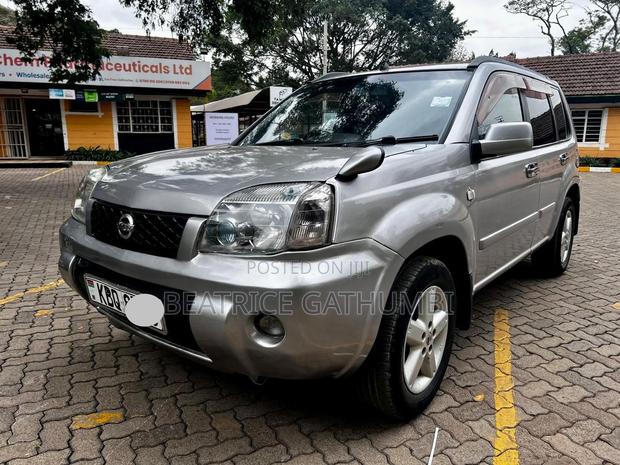 Nissan X-Trail 2004 Silver