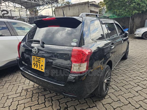 Toyota Corolla Fielder 2013 Black