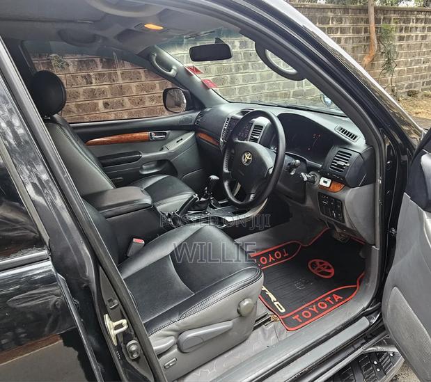 Toyota Land Cruiser Prado 2007 Black