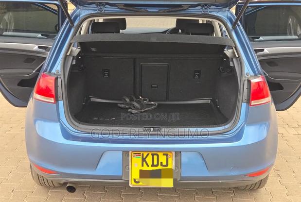 Volkswagen Golf 2015 Blue