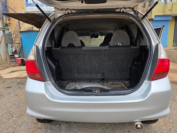 Honda Fit 2007 Silver