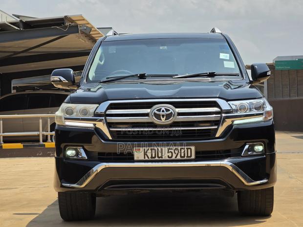 Toyota Land Cruiser Prado 2011 Black