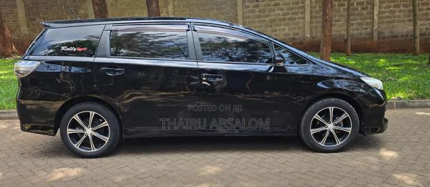 Toyota Wish 2012 Black