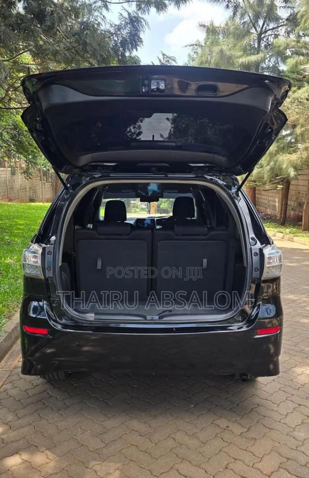 Toyota Wish 2012 Black