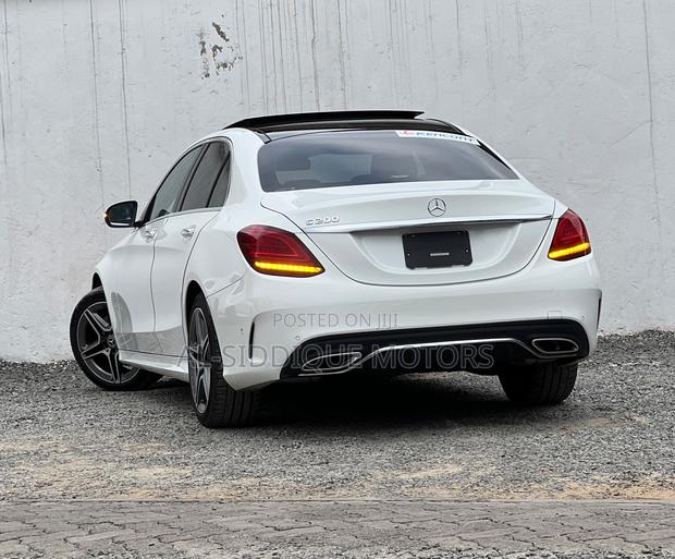 Mercedes-Benz C200 2019 White