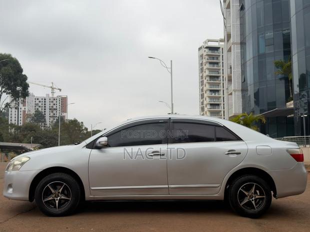 Toyota Premio 1.5 FWD 2009 Silver