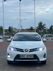 Toyota Auris 2013 White for sale