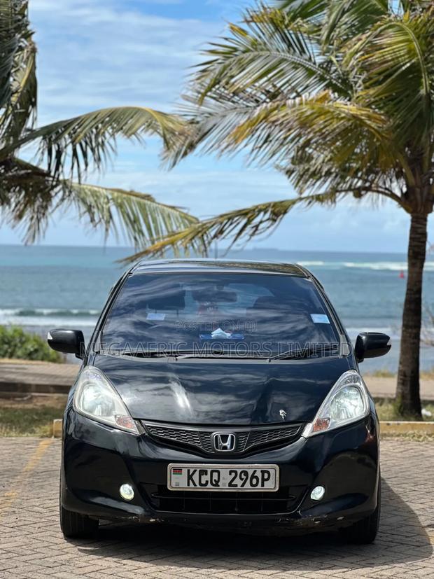 Honda Fit Automatic 2011 Black