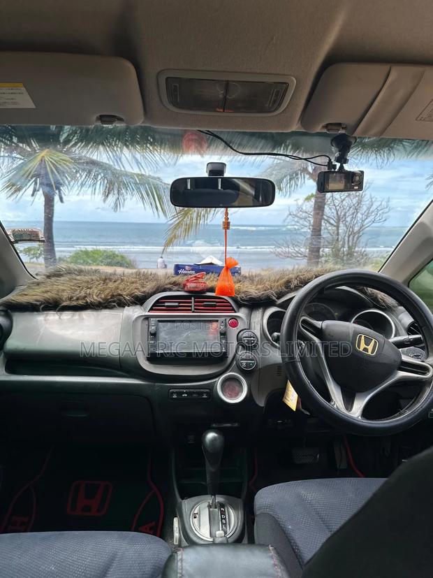 Honda Fit Automatic 2011 Black