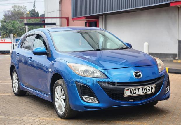 Mazda Axela 2012 Blue