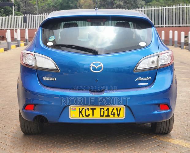 Mazda Axela 2012 Blue