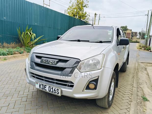 Isuzu D-MAX 2021 Silver