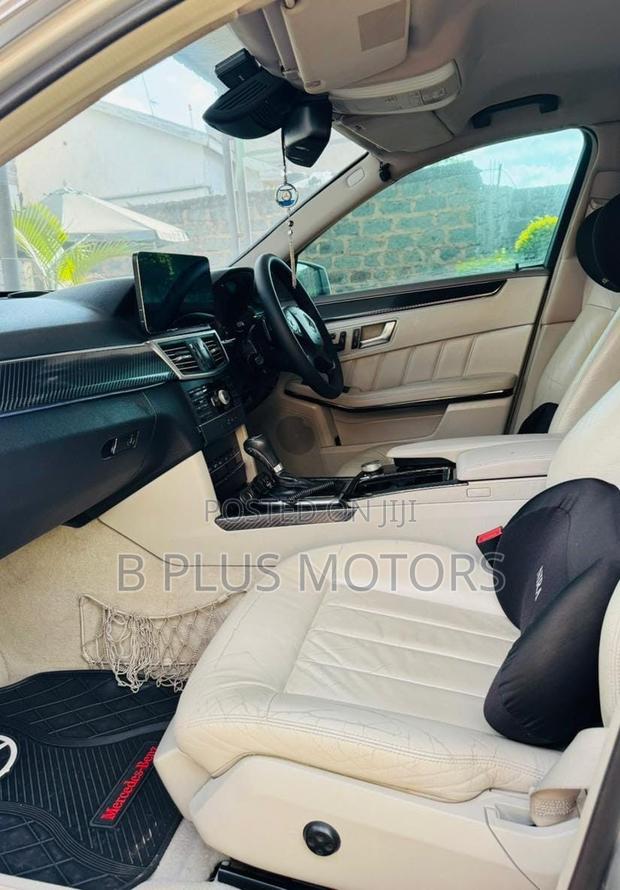 Mercedes-Benz E250 2010 Silver