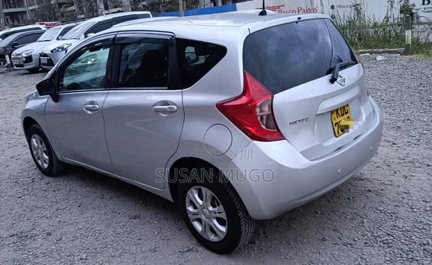 Nissan Note 2016 Silver