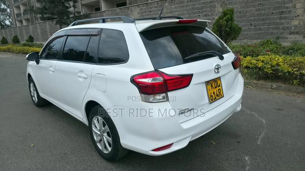Toyota Corolla Fielder 1.5 Petrol FWD 2016 White