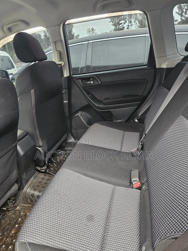 Subaru Forester 2018 Silver