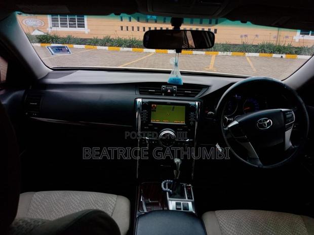 Toyota Mark X 2.5 RWD 2010 White