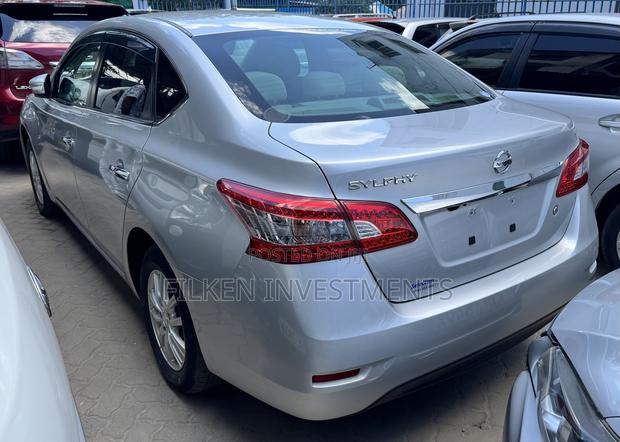 Nissan Sylphy 2017 Silver