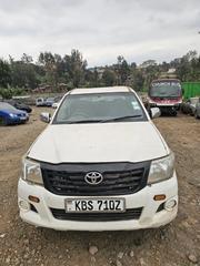 Toyota Hilux 2012 White for sale