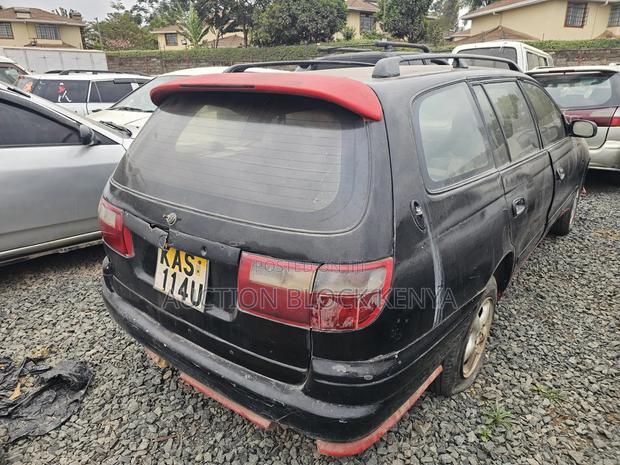 Toyota Caldina 1998 Black