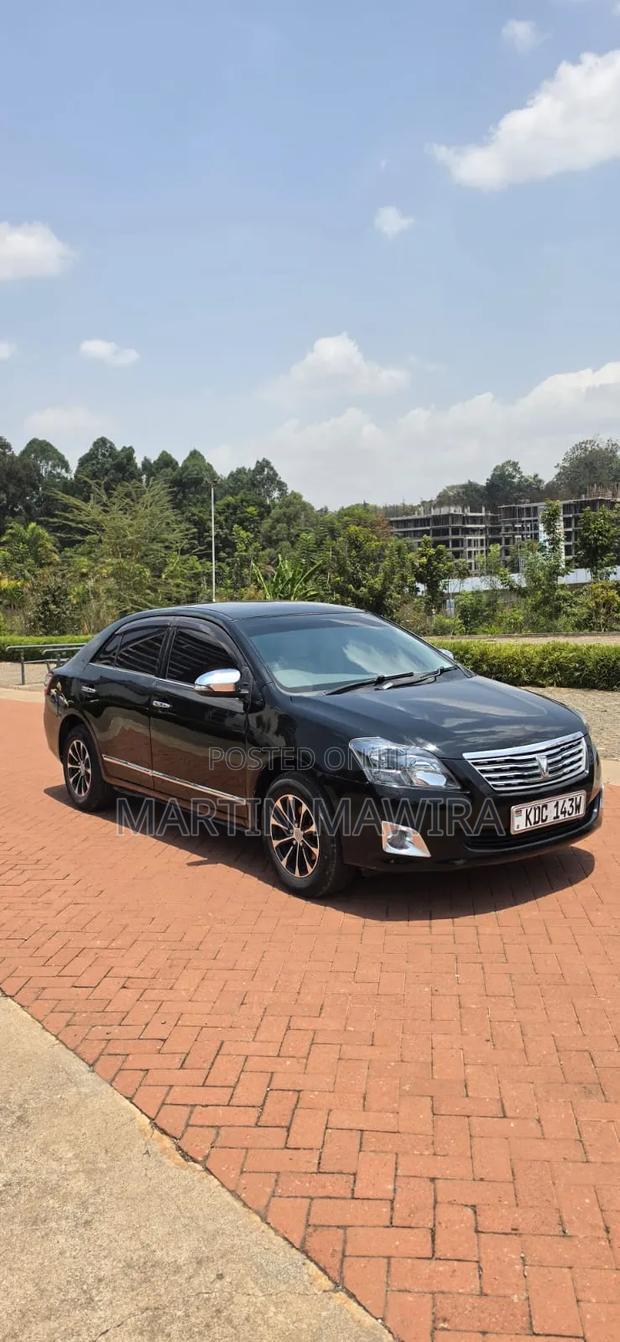 Toyota Premio 2015 Black
