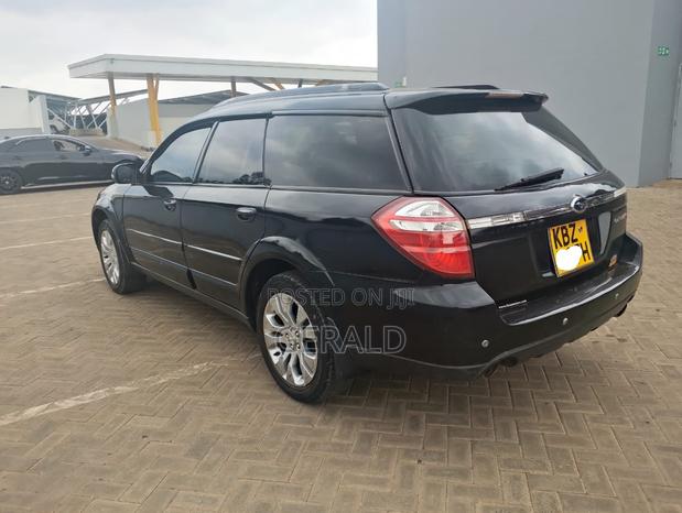 Subaru Outback 2.5i Sportshift 2007 Black