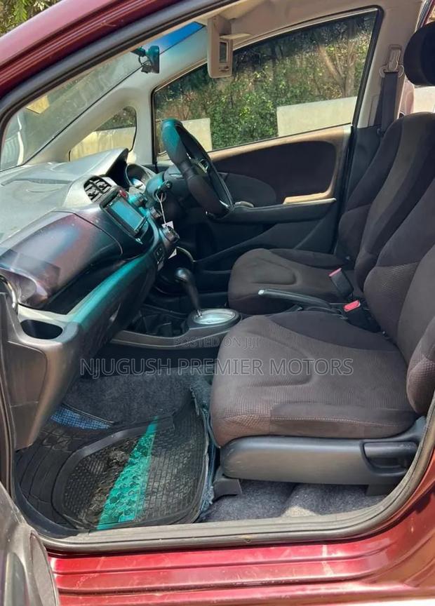 Honda Fit 2011 Brown