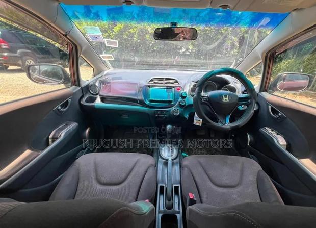 Honda Fit 2011 Brown