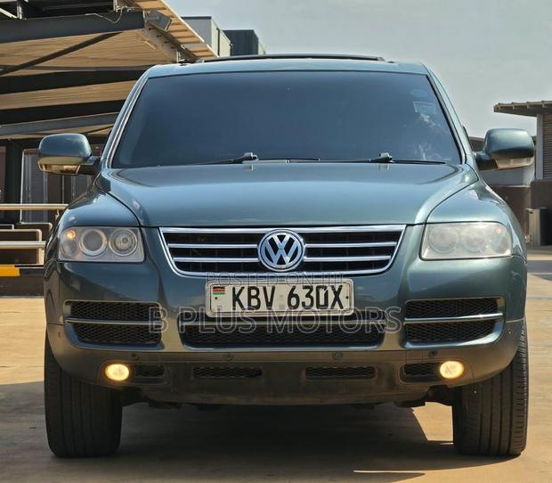 Volkswagen Touareg 2006 Green