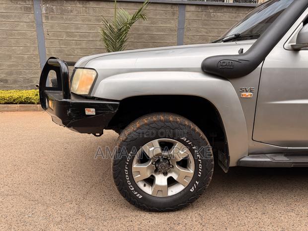 Nissan Patrol 2005 Silver