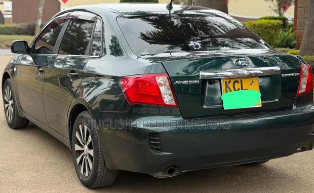 Subaru Impreza 2010 Green