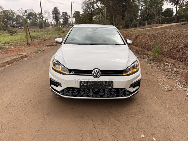 Volkswagen Golf R 2017 White