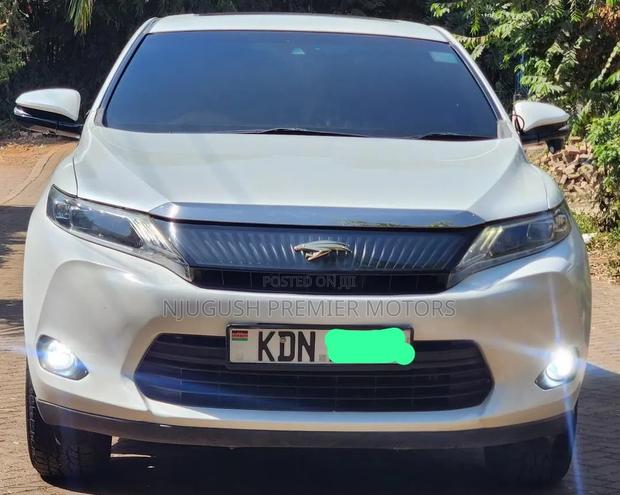 Toyota Harrier 2015 White