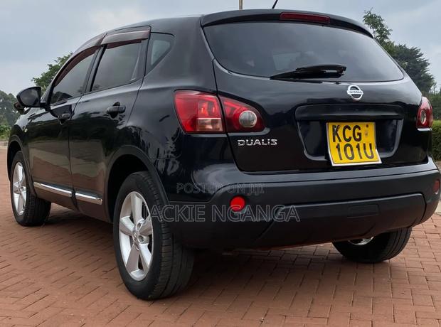 Nissan Dualis 2010 Black