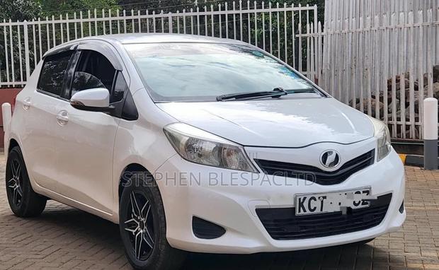 Toyota Vitz 2012 White